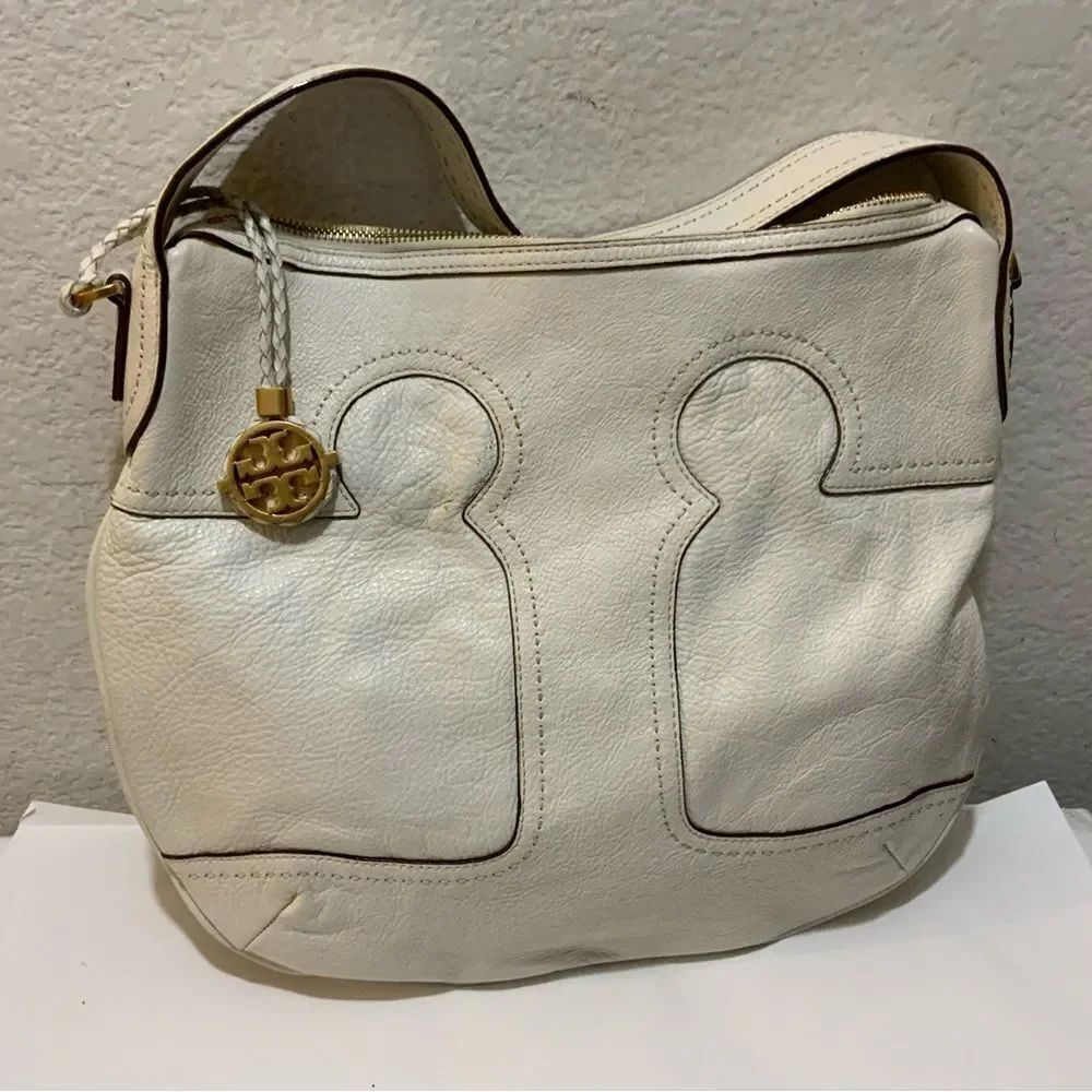 TORY BURCH AMALIE  WHITE PEBBLED LEATHER SATCHEL DOCTOR BAG